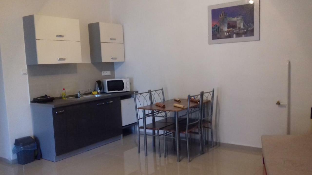 Apartman Silver Zadiel Exterior foto